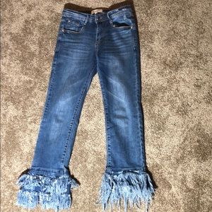 Small Skinny jeans with fringe